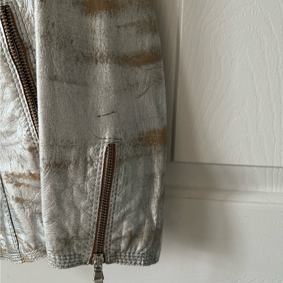 NWOT GIMO'S Cropped Leather Biker Jacket,  XS Silver Distressed LEATHER, - Picture 7 of 9